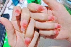 赤峰維多利美睫美甲電話號碼