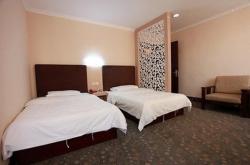 赤峰市玉峰礦業(yè)聯(lián)系電話號(hào)碼