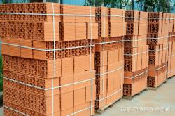 赤峰粘磚團隊電話多少號碼