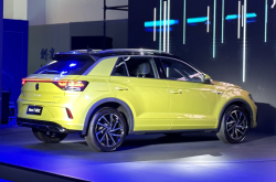 赤峰租車(chē)大眾探歌電話(huà)多少啊