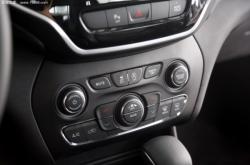 赤峰四驅(qū)專修電話號碼查詢地址