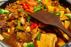 赤峰有名食物店地址電話號碼