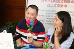 赤峰小陌直播間電話號碼是多少