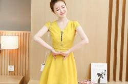 赤峰女裝裙子批發(fā)市場電話號碼