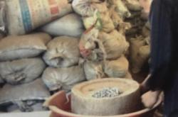 赤峰老周古董店地址電話號碼