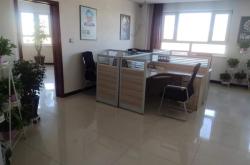 赤峰亞琦物流城電話多少號