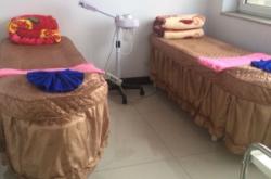 赤峰潘雪美容養(yǎng)生會館