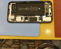 蘋果11怎么充不上電了