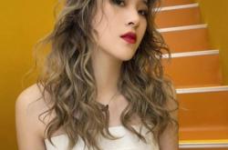 赤峰萬(wàn)悅剪頭發(fā)店地址電話(huà)號(hào)碼