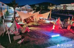 赤峰月巢酒吧電話地址是多少號