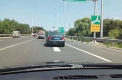 赤峰到五間房客車