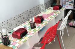 赤峰二道街美甲店電話號碼多少