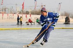 赤峰機(jī)場(chǎng)路滑冰場(chǎng)電話號(hào)碼