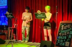 赤峰酒吧招聘歌手電話是多少號