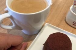 赤峰紅山必勝客送餐電話號碼