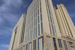 赤峰松山區(qū)永業(yè)廣場(chǎng)電話多少