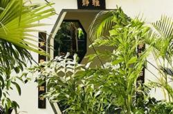 赤峰潤膚露廠家電話地址查詢