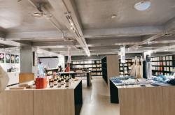 赤峰市九典書房電話地址查詢