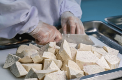 赤峰芋泥廠家電話號(hào)碼查詢