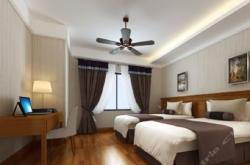 赤峰市艾美達(dá)酒店地址電話號碼