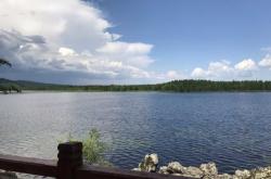 赤峰紅日森林公園電話多少號(hào)