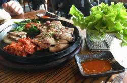 赤峰市美食烤豬肉店電話號碼