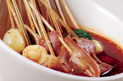 赤峰家園砂鍋電話多少錢啊