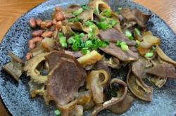 赤峰胖哥鹵肉拼盤地址電話號碼