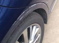 赤峰劃痕補漆修理廠電話號碼