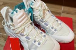 赤峰籃球鞋店網(wǎng)購(gòu)電話(huà)號(hào)碼