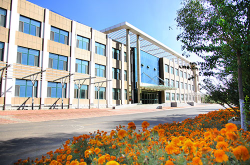 赤峰潤美畫材店地址電話號碼