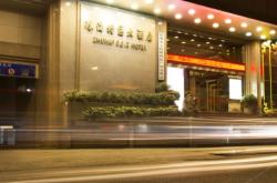 赤峰雙勝大酒店電話多少號