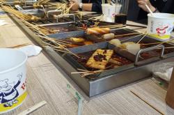 赤峰圍爐麻辣燙電話多少號