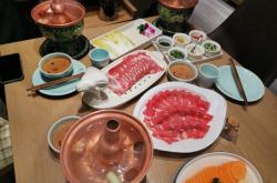 赤峰額爾敦肉店電話號碼查詢