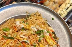 赤峰豪華燒烤店電話號碼多少