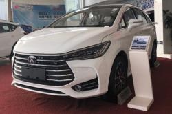 赤峰市比亞迪旗艦店電話號碼