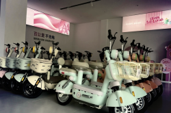 赤峰愛瑪電動車售后電話