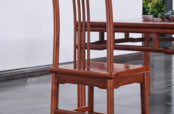 赤峰木椅子專賣店電話地址查詢