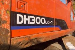 赤峰挖機(jī)市場地址電話查詢號(hào)碼