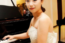 赤峰玖月藝術培訓中心電話號碼