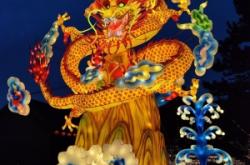 赤峰蒙妮卡理發(fā)店電話號碼