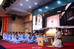 赤峰九典書(shū)房地址電話號(hào)碼