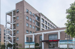 赤峰衛(wèi)生學校聯(lián)系電話號碼