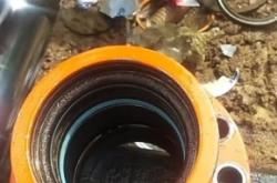 赤峰挖機換油封電話號碼是多少