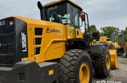 赤峰市鏟車租借電話多少號