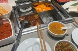 赤峰海底撈桃子姐姐電話號碼多少