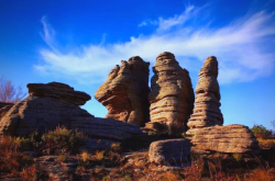 赤峰巔峰商貿公司電話號碼查詢