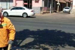 赤峰理發(fā)用品店電話多少號