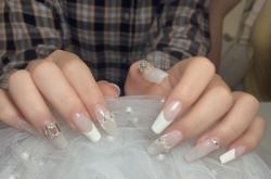 赤峰華興佛系美甲電話地址查詢