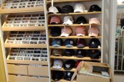 赤峰名創(chuàng)用品店地址電話號(hào)碼